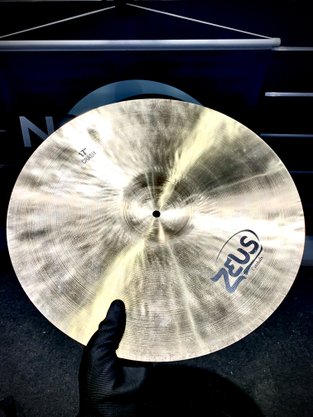 Prato Zeus Custom Crash 17