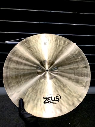Prato Zeus Custom Ride 21